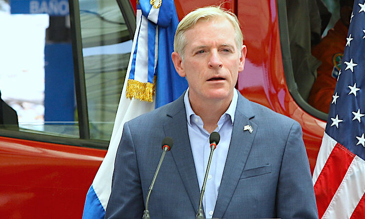 Brendan O’Brien destaca al Gobierno del Presidente Bukele por excelente trabajo en reducir la migración ilegal brendan-obrien-destaca-al-gobierno-del-presidente-bukele-por-excelente-trabajo-en-reducir-la-migracion-ilegal